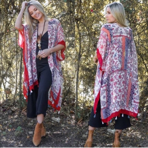 ❌NOT FOR SALE❌🆕 Boho Floral Kimono w/ Tassels - Picture 3 of 3